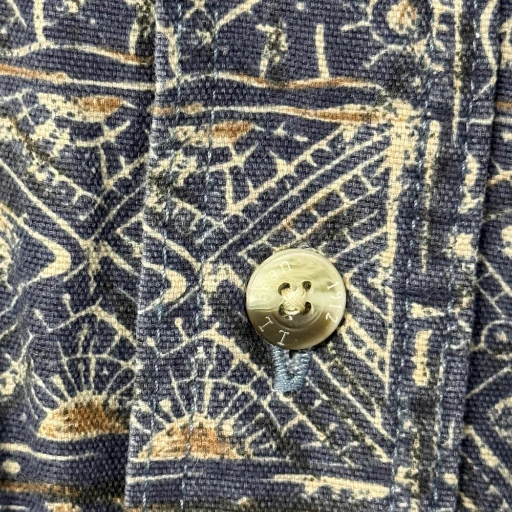 Vintage L.L.Bean Button Down Shirt Blue Geometric Tribal Print Mens‎ Small DD36